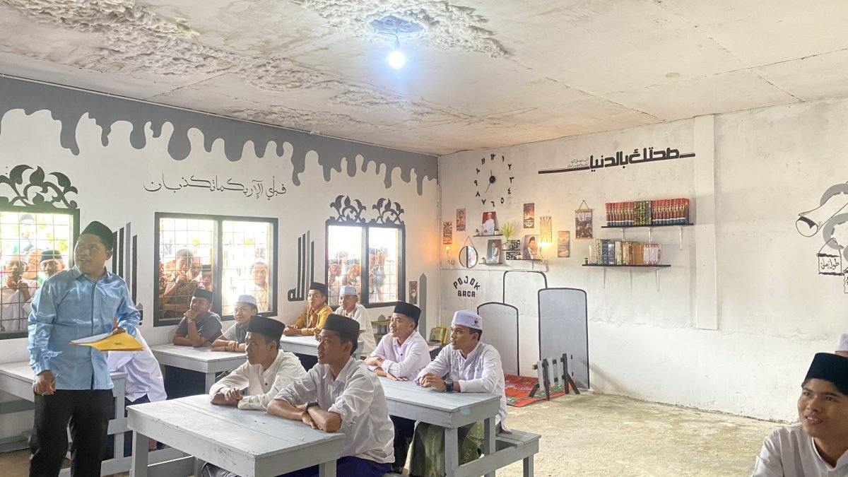 Lomba menghias kelas